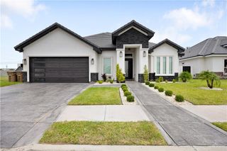 3101 W Brentwood Drive, Edinburg, TX 78539