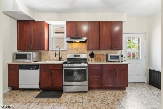 150 W Inman Ave, Rahway City, NJ 07065