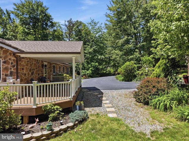 55 MOLENDA CIR, Lehighton, PA 18235