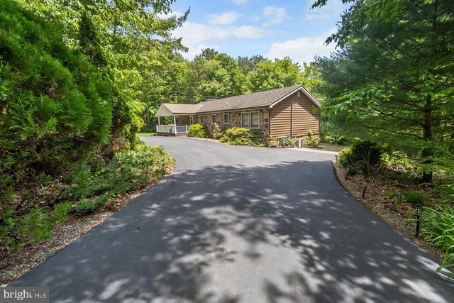 55 MOLENDA CIR, Lehighton, PA 18235