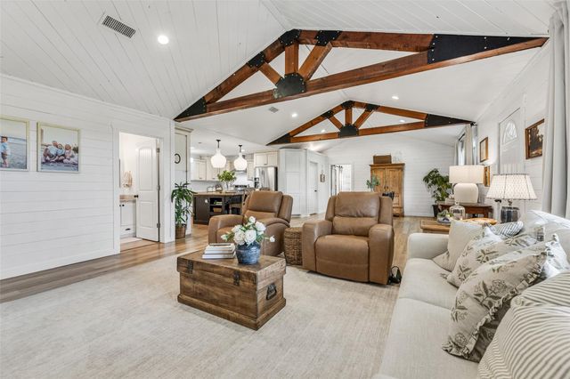 10299 County Road 309, Navasota, TX 77868