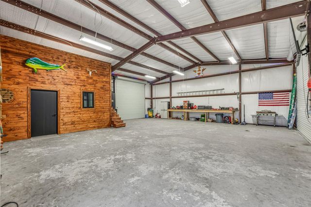 10299 County Road 309, Navasota, TX 77868