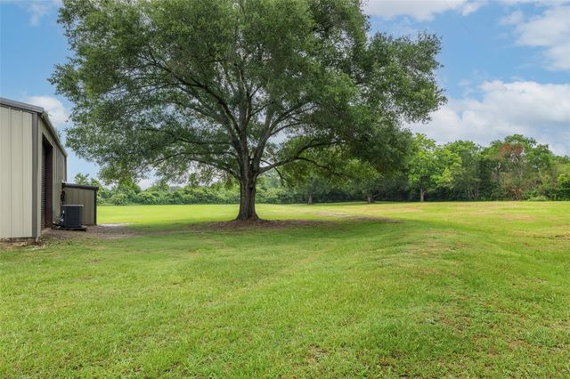 10299 County Road 309, Navasota, TX 77868