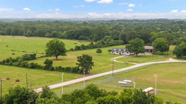 10299 County Road 309, Navasota, TX 77868