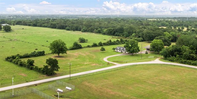 10299 County Road 309, Navasota, TX 77868