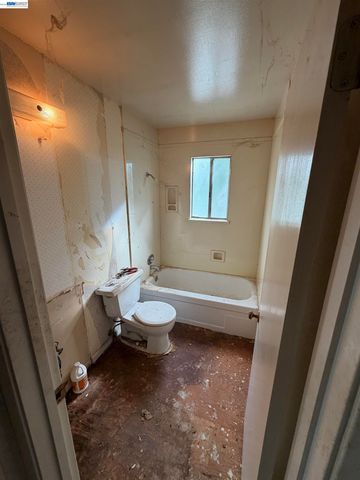 2729 Alamo Ct, Antioch, CA 94509