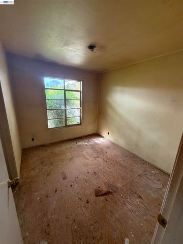 2729 Alamo Ct, Antioch, CA 94509