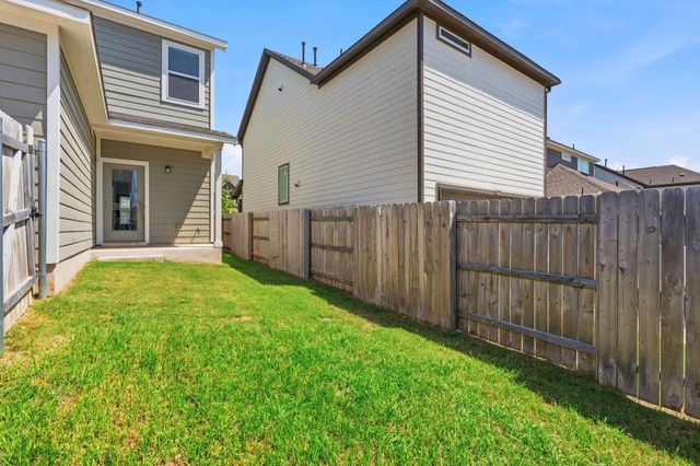 117 Clemens DR, Liberty Hill, TX 78642