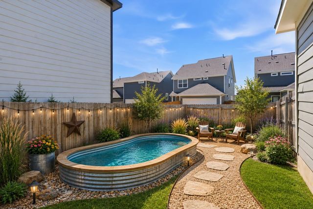 117 Clemens DR, Liberty Hill, TX 78642