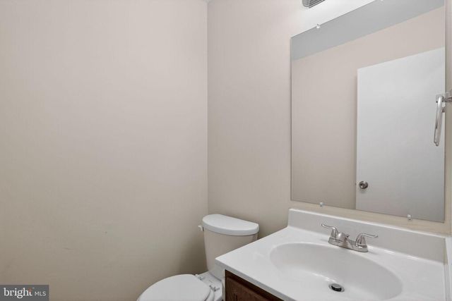 9510 FOX RUN DR, Clinton, MD 20735