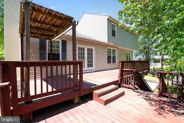 9510 FOX RUN DR, Clinton, MD 20735