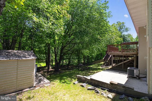 9510 FOX RUN DR, Clinton, MD 20735