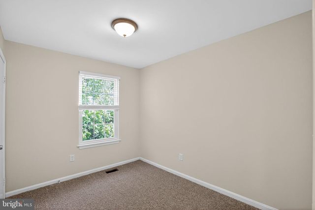 9510 FOX RUN DR, Clinton, MD 20735