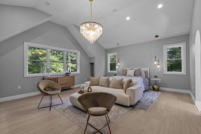91 Howard St, Easton, MA 02375