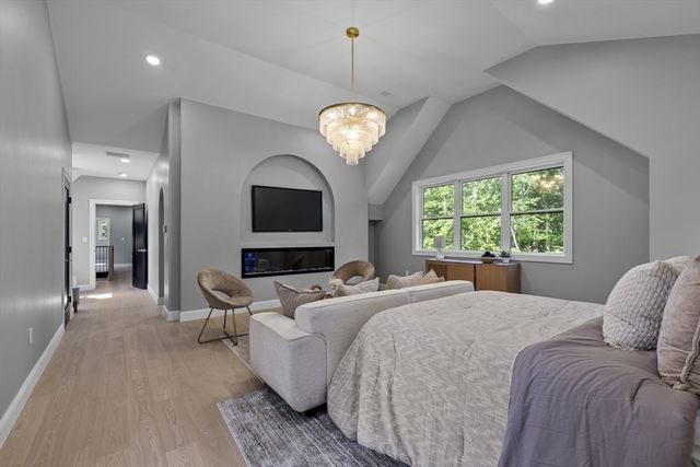 91 Howard St, Easton, MA 02375