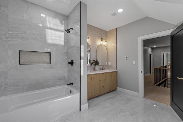 91 Howard St, Easton, MA 02375