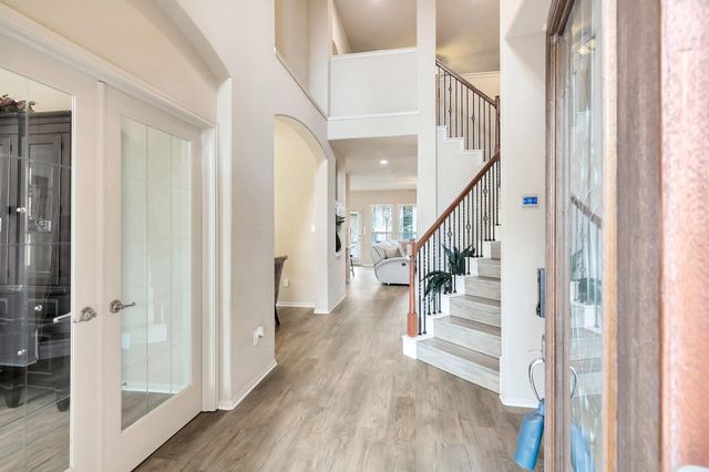 10 W Lasting Spring, The Woodlands, TX 77389