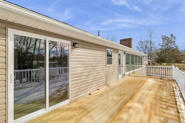 911 Ostrander Avenue, Riverhead, NY 11901