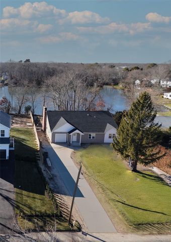 911 Ostrander Avenue, Riverhead, NY 11901