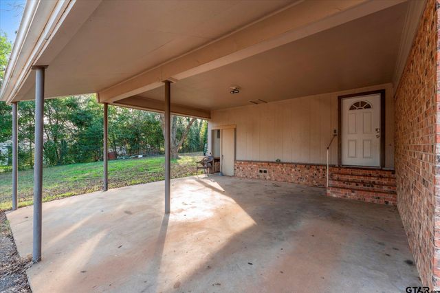 1108 Merritt Ave, Mt Pleasant, TX 75455