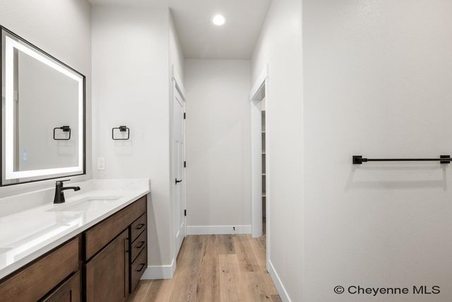 4061 SADDLEBACK LN, Cheyenne, WY 82001