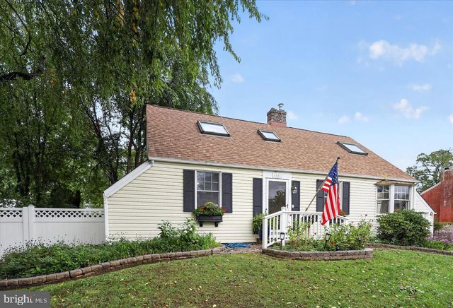 1141 ELWOOD AVE, Andalusia, PA 19020