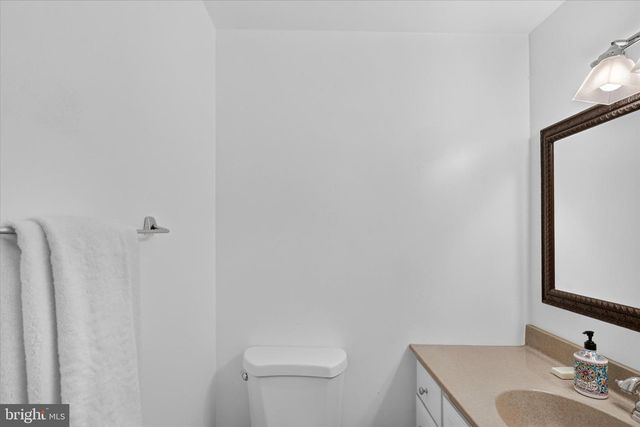 1141 ELWOOD AVE, Andalusia, PA 19020