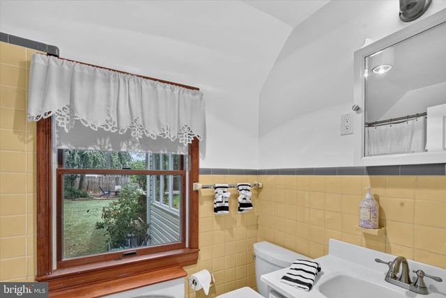 1141 ELWOOD AVE, Andalusia, PA 19020
