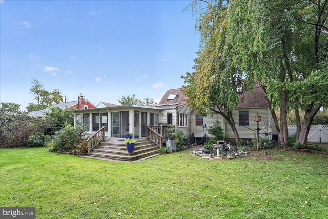 1141 ELWOOD AVE, Andalusia, PA 19020