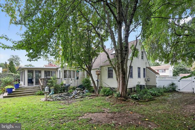 1141 ELWOOD AVE, Andalusia, PA 19020