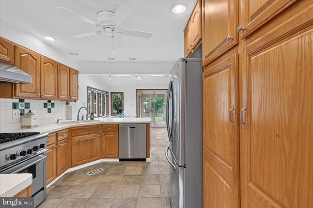 1141 ELWOOD AVE, Andalusia, PA 19020