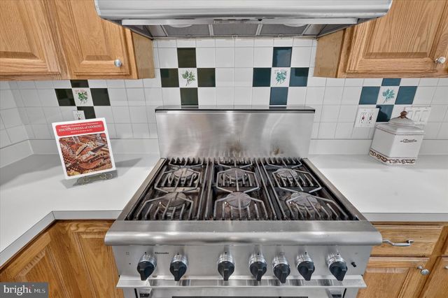 1141 ELWOOD AVE, Andalusia, PA 19020