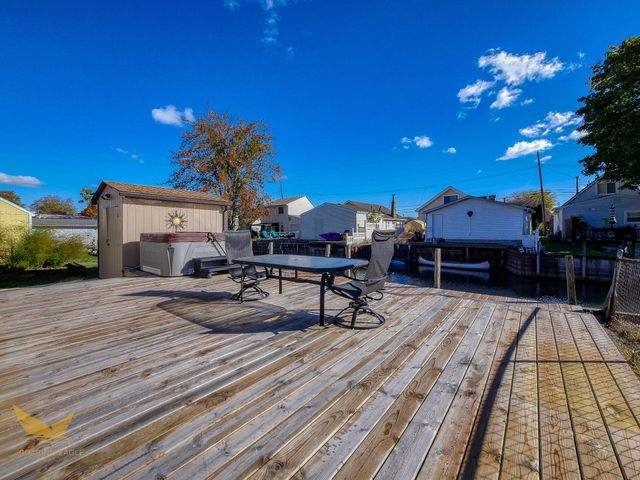 37844 Maplehill Street, Harrison Twp, MI 48045