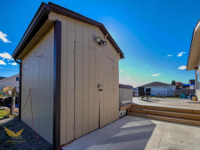 37844 Maplehill Street, Harrison Twp, MI 48045