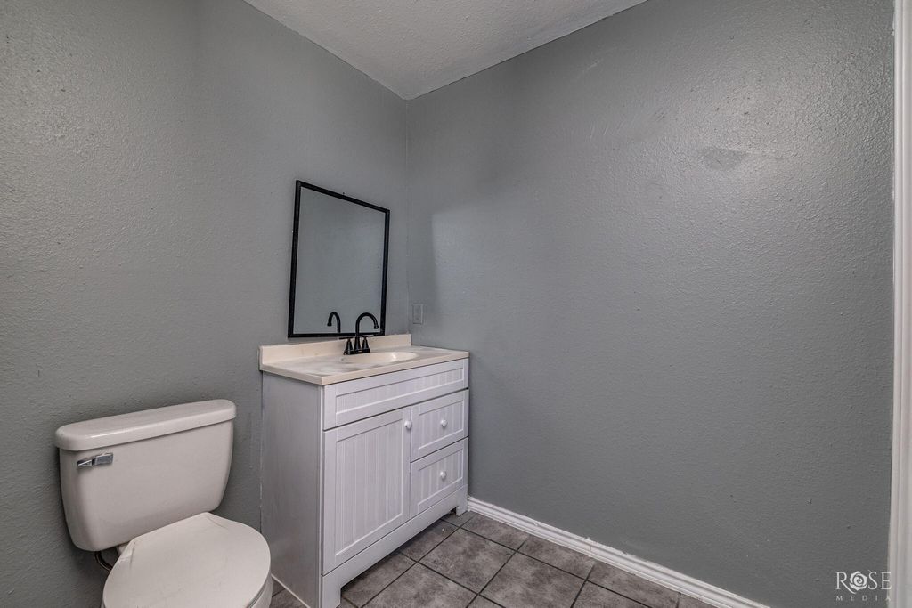 Image 16 of property listing at 2609 North Street, San Angelo, TX 76901