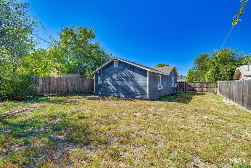 Image 24 of property listing at 2609 North Street, San Angelo, TX 76901