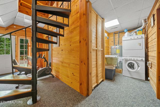 613 N Shiloh Rd, Seymour, TN 37865