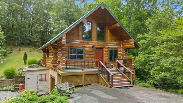 613 N Shiloh Rd, Seymour, TN 37865