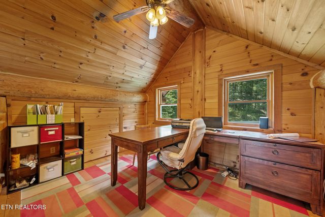 613 N Shiloh Rd, Seymour, TN 37865