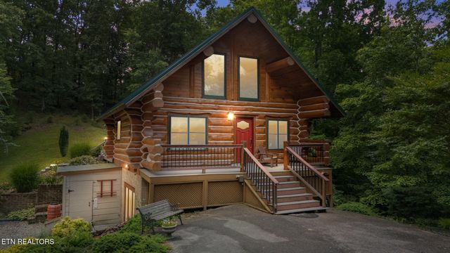 613 N Shiloh Rd, Seymour, TN 37865