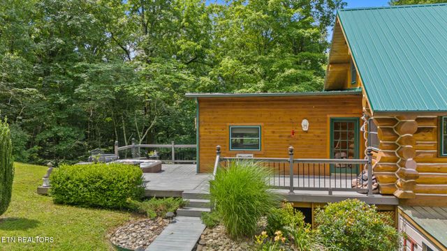 613 N Shiloh Rd, Seymour, TN 37865