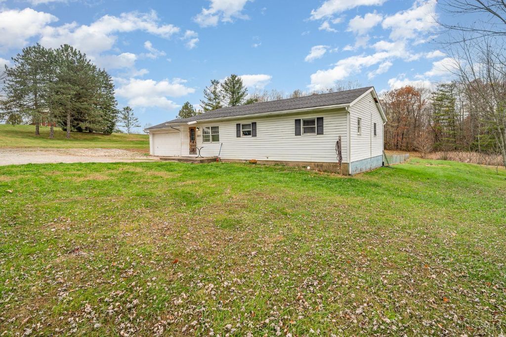 3277 St Rt 73, Washington Twp, OH 45133