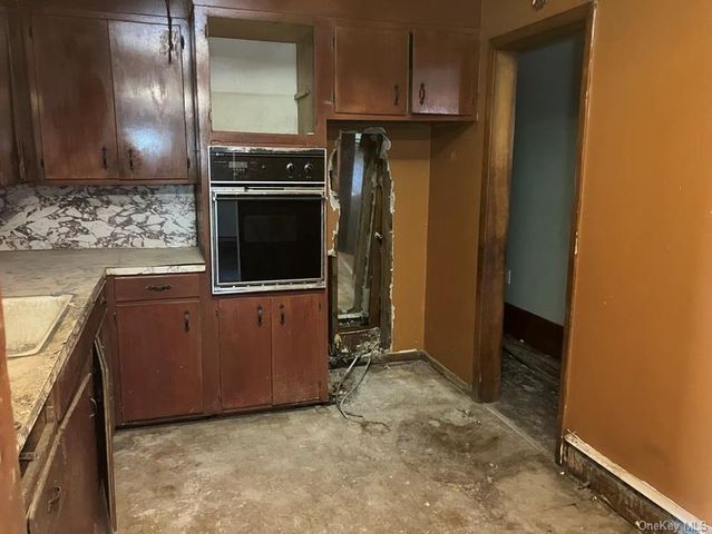 99 Carter Street, Newburgh, NY 12550