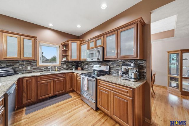 5532 N 18th Street, Lincoln, NE 68521