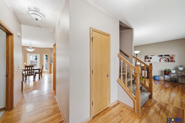 5532 N 18th Street, Lincoln, NE 68521