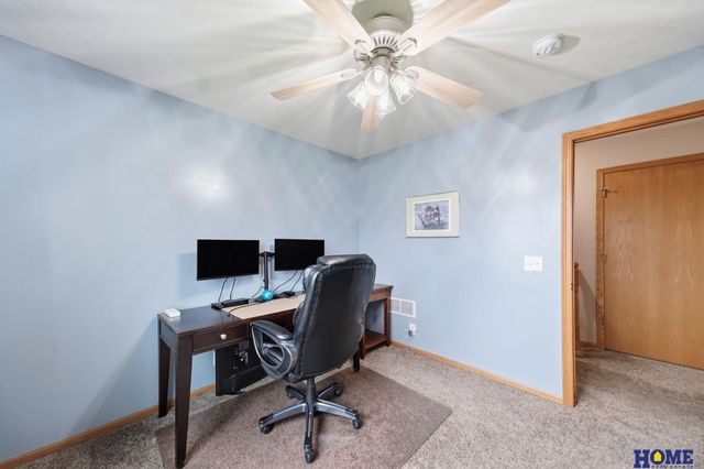 5532 N 18th Street, Lincoln, NE 68521