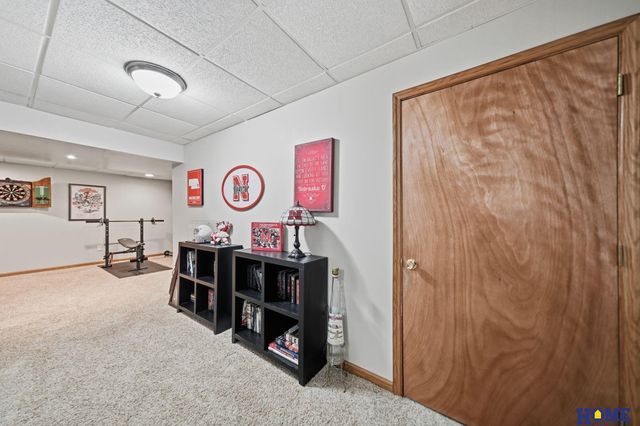 5532 N 18th Street, Lincoln, NE 68521