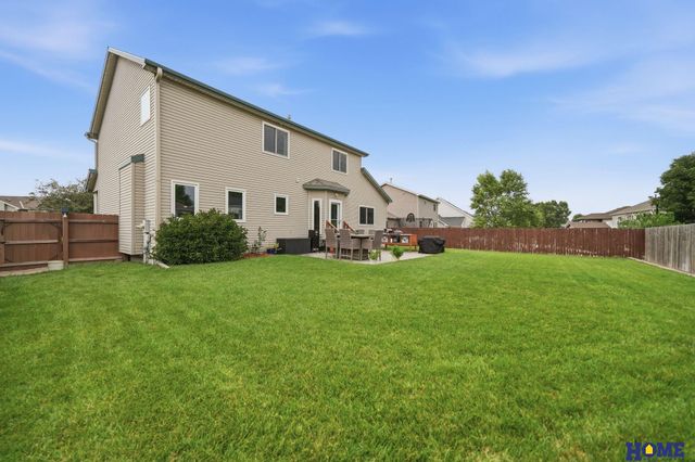 5532 N 18th Street, Lincoln, NE 68521