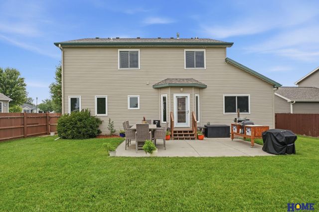 5532 N 18th Street, Lincoln, NE 68521
