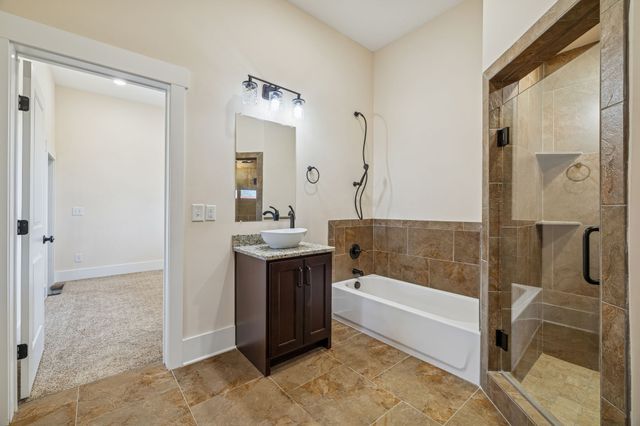 1224 Hangar Rd, Springfield, TN 37172